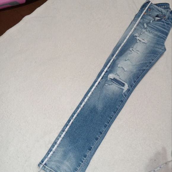 American Eagle EUC Airflex360 Distressed Denim Skinny Jeans size 26×28 - Picture 10 of 10